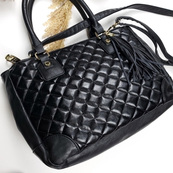 Steve Madden Black Hobo Shoulder Handbag With Gold Detailing - Picture 11 of 16